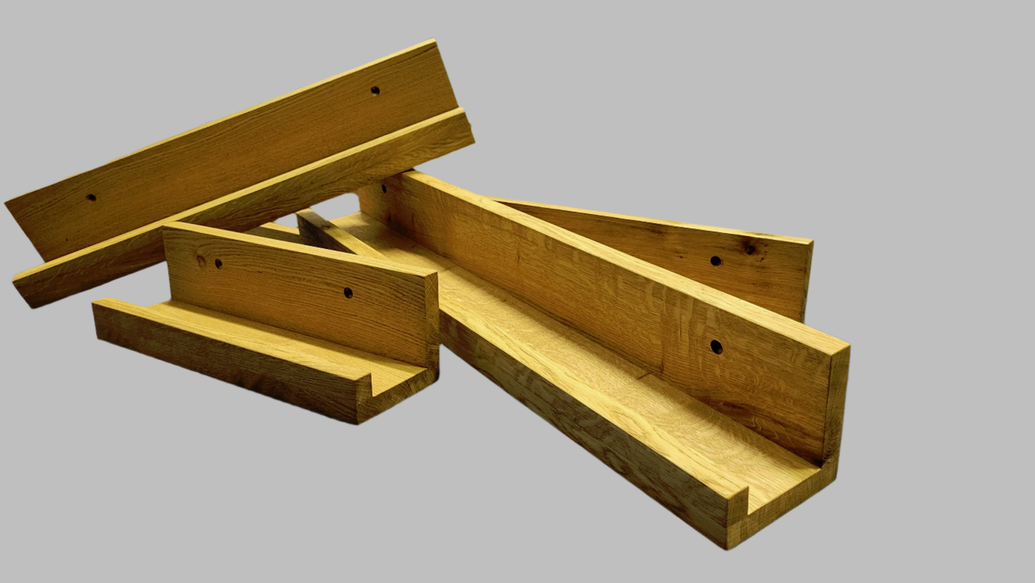 Picture shelf