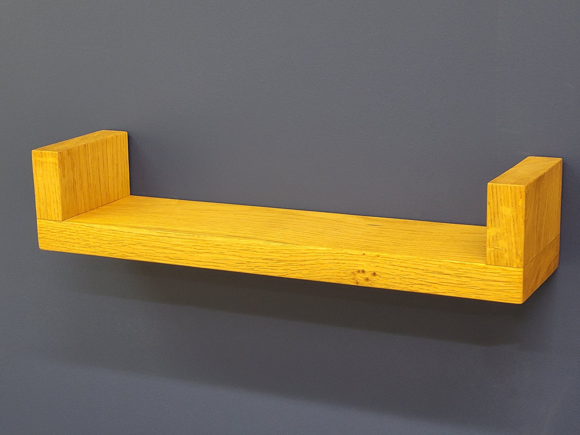u shape oak shelf designed & made by ladesign workshop ltd